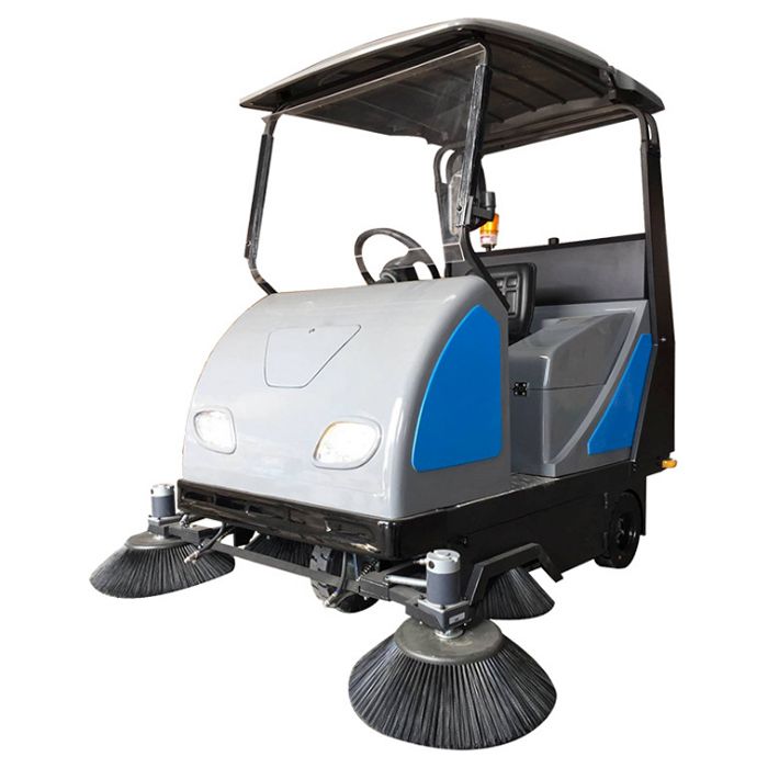 KTS180顶棚驾驶式道路清扫车 水泥地面自动扫地车